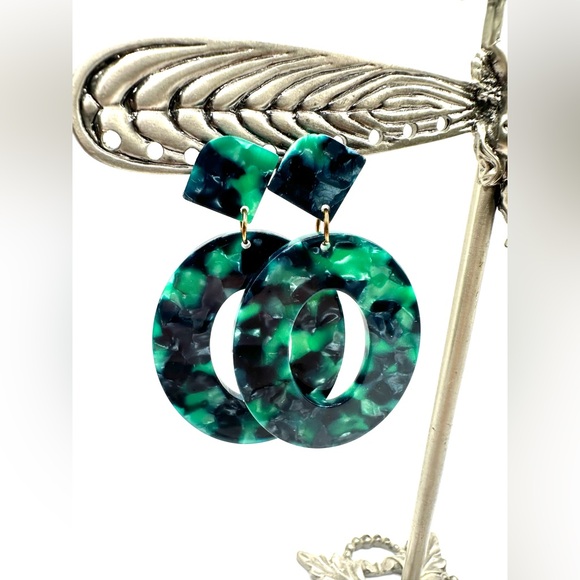 Maison Oval Pierced Earrings in Blue/Green - Picture 6 of 9
